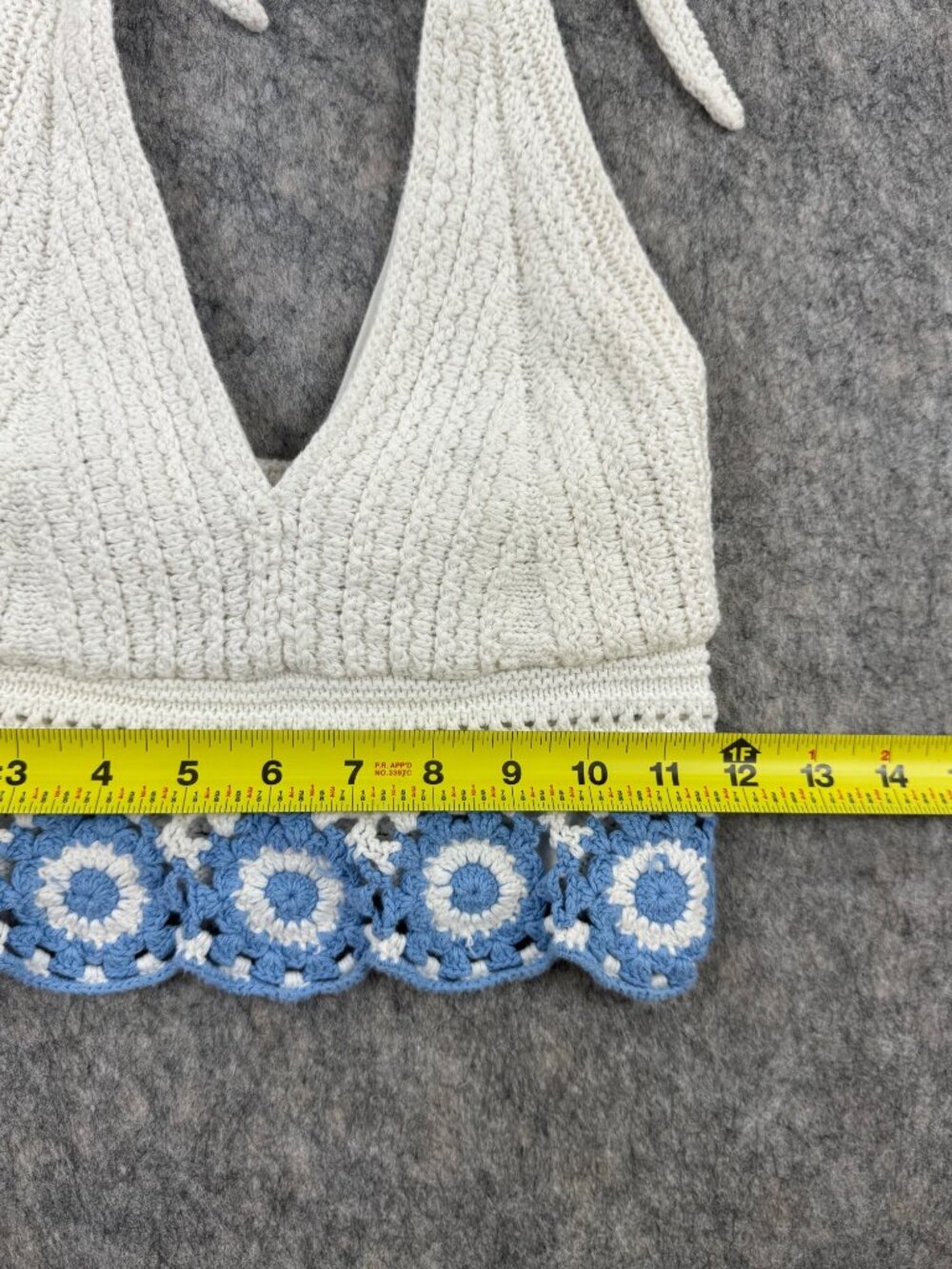Hollister Crochet Halter Top White Blue Flowers Sz S V Neck 70s - Picture 4 of 10